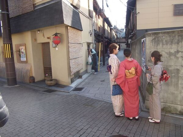 日本国内及び世界各地の廃棄物写真展を4月25日～27日開催！山口県の廃棄物コンサルティング会社が10年間集めてきたSDGsの観点を捉えた「廃棄物のある風景展」