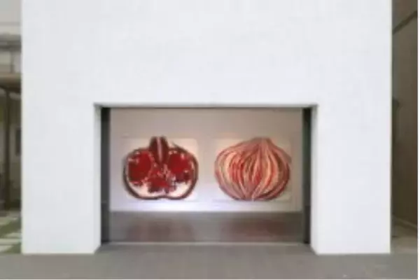 おもり不要！特許も取得したガーデンパラソル“パラスマート”　華やかな新色「グリーン」を4月1日発売