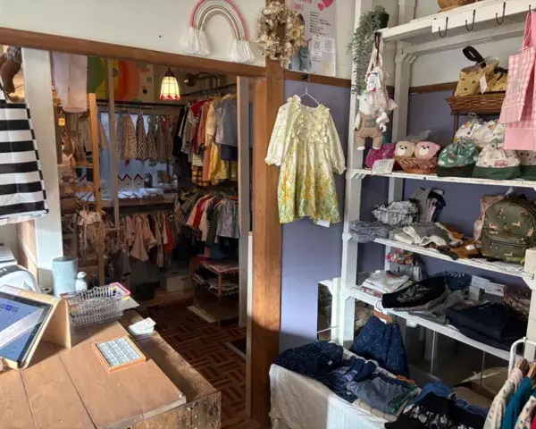 ユーズド子ども服専門店「Sisbro(シスブロ)」幅広いブランドを取り揃え福岡市・桜坂に4月1日オープン！