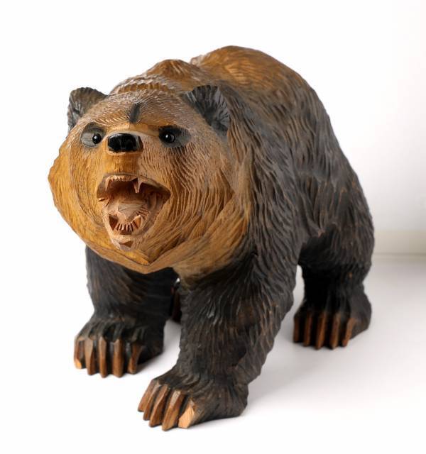 「熊の木彫り」など“昭和レトロ”を感じる北海道物産展名物を特集！「春の大北海道展」４月16日（水）から