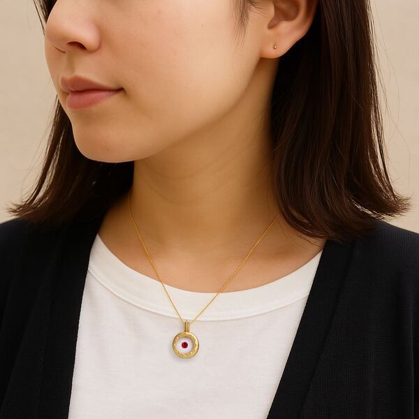 宝石を自由に着せ替え。あなただけの想いを込めて。　「肉球Medeoペンダント」2025年3月24日(月)より限定販売中