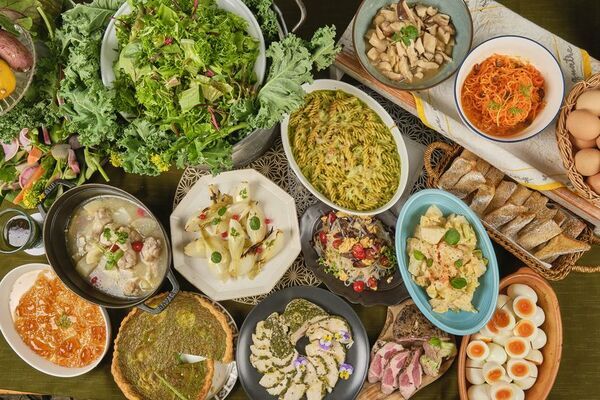 静岡・大自然の中のベーカリーカフェで丹那抹茶のスイーツフェアを4/10から開催