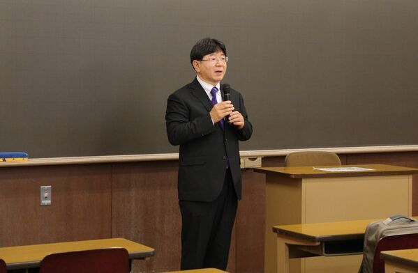 ＜開催報告＞ 明治学院大学で難民等外国につながる小中高生の学習支援教室開講式を開催