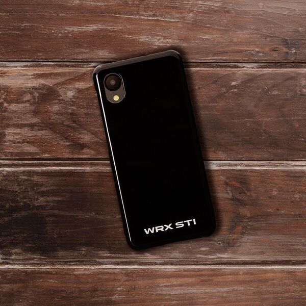 スバル『WRX』、『WRX STI』の実車カラーを再現したスマートフォンケースを発売！