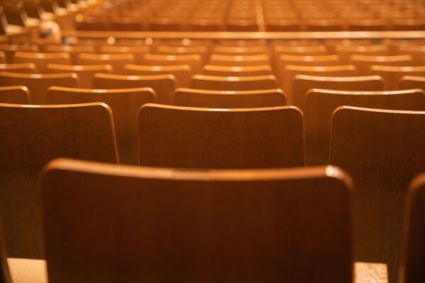 アイアシステム、難聴者・高齢難聴者も感動の瞬間を共有できる“Wi-Fiによる支援システム”の販売を開始