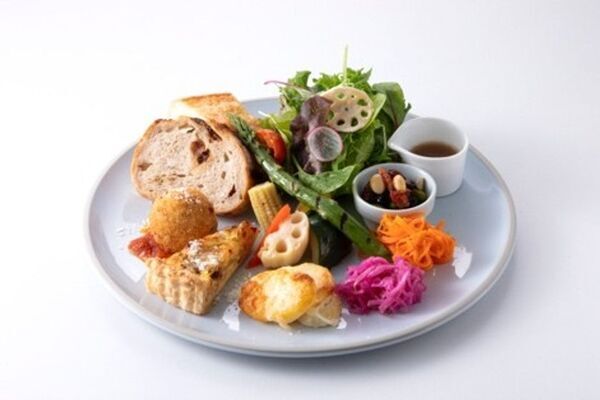 明治屋産業が福岡・天神「ONE FUKUOKA BLDG.」に新業態『TAVERY WALKER』1号店を4/24にオープン