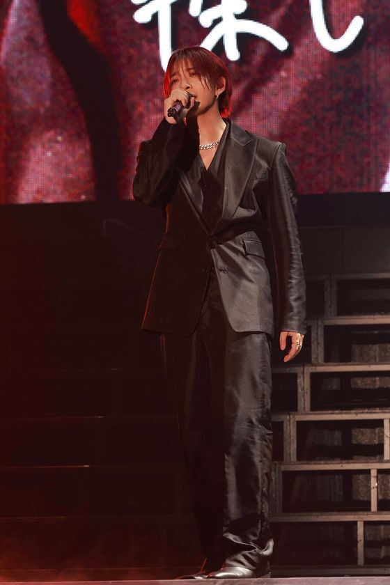 「DAIWA」が吉本興業所属のダンス＆ボーカルボーイズグループ『OWV(オウブ)』5周年記念ライブのステージ衣装を環境に配慮した原材料を活かし制作