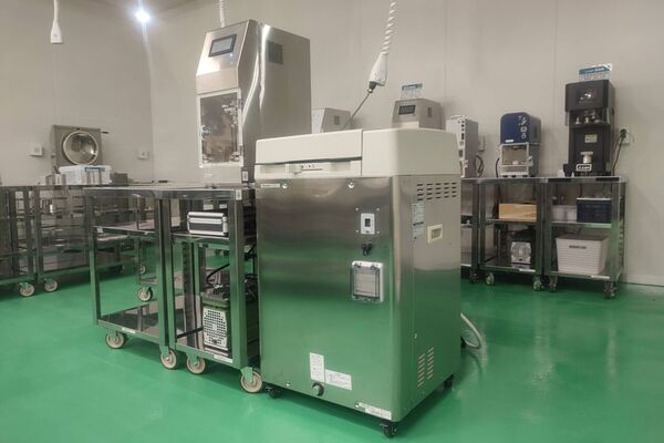 兵庫県洲本市「AINAS FOOD STYLE」の缶詰づくり体験に淡路島の牛乳を使ったプリン缶詰を作れる新プランが登場！