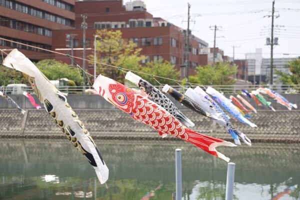 ＜地域連携＞アトレ新浦安がコラボイベント開催！アートイベント『虹こいのぼりに夢を描こう！』