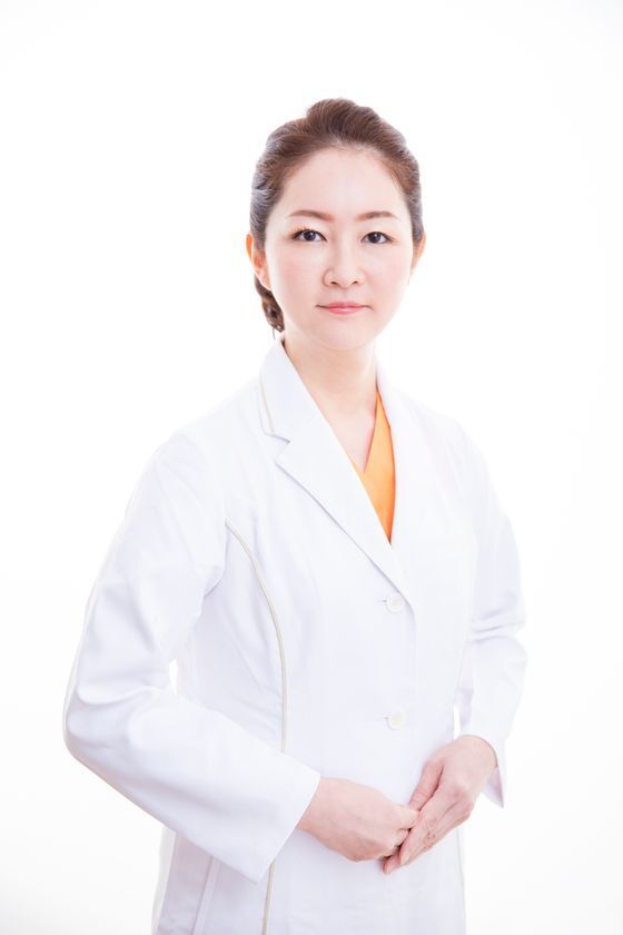 【サウナブームの落とし穴】約7割の男性が温浴施設の利用後、保湿ケアを怠る実態！元資生堂ブランドマネージャーが手掛けるOCHERが新習慣を提案。4月19日から全国51の温浴施設にメンズ美容液を設置開始。