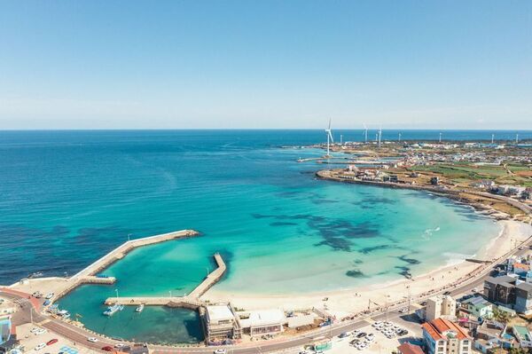 あなたのマイファースト海外旅行は、チェジュ島で決まり！～韓国・チェジュ島が贈る、初めてのパスポート取得費用を応援する特別キャンペーン～