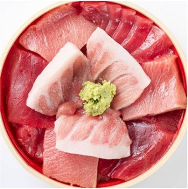 ＼2025GW限定メガまぐろ祭り／NEOPASA駿河湾沼津下り線　海鮮丼テイクアウトコーナー「おさかな丼屋 とと丸」にて4/26(土)～5/6(祝)　メガ盛りメニュー期間限定販売