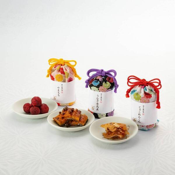 近鉄百貨店橿原店「プラグス　マーケット近鉄橿原店」オープン2周年記念「Kashiharaつながりマーケットコレ」を６階催会場にて開催奈良県内の11市町、約110社の商品をご紹介します。