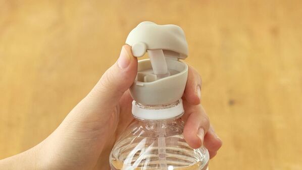 どんな姿勢でも飲みやすい！陣痛バッグの必需品【あにま～るペットボトルストロー】4月24日新発売