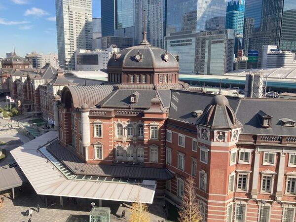 親子で読みたい“職人絵本”「絵ことば」シリーズの第4・5弾『瓦屋さん編』『板金屋さん編』が2025年5月と7月に発刊