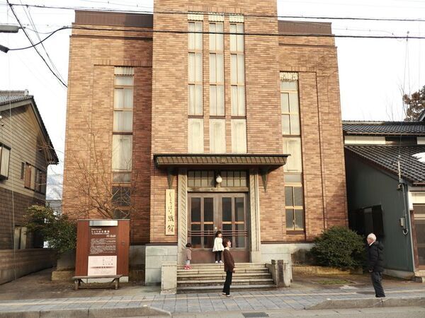 解体寸前だった富山・城端の文化財「織館」再生プロジェクト、4月30日までクラウドファンディングを実施中