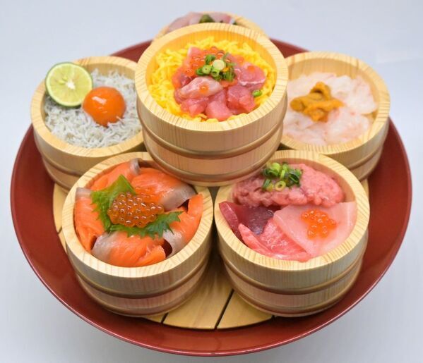 道の駅くるくる なるとが開業から3周年！4月26日(土)～5月6日(火)の11日間で「3周年大感謝祭」を開催！～3周年記念特別道の駅切符や「3周年記念　6種の海鮮桶丼」も登場～