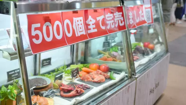 手作り生食フード「ハグボックス」が2025年4月開催のインターペット東京で大行列！最終日の午後イチには“5,000食”が完売しました