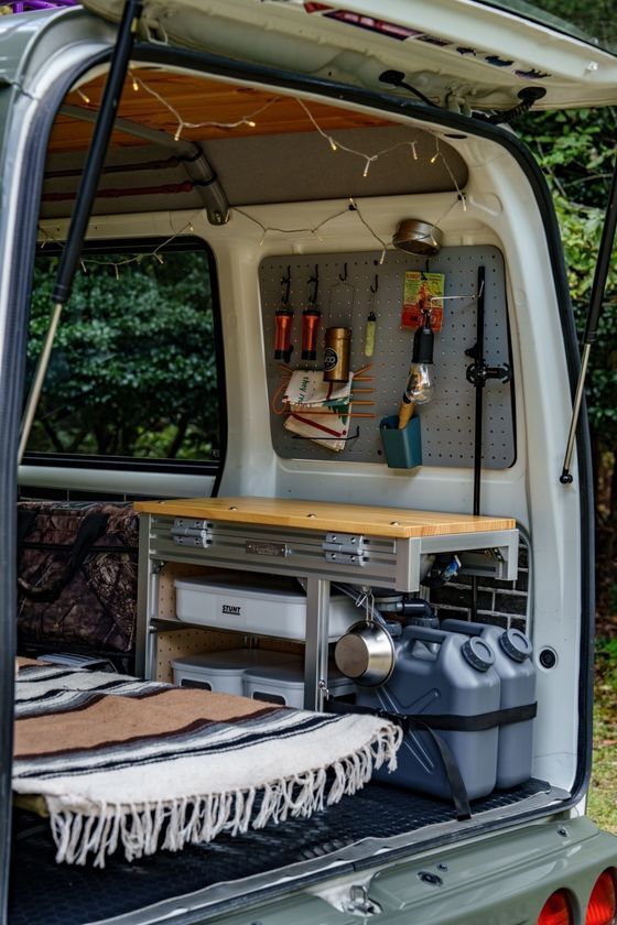 アウトドア業界初！車搭載型コンパクトシステムキッチン(第1弾)「ハーミットクラブシステム78」5/1(木)本格発売