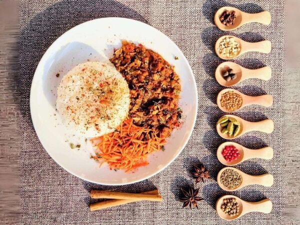 「器と暮らし市 vol.7」を愛・地球博記念公園で5/31～6/1開催！約200ブースが集結！暮らしを彩る器と出会えるマルシェ