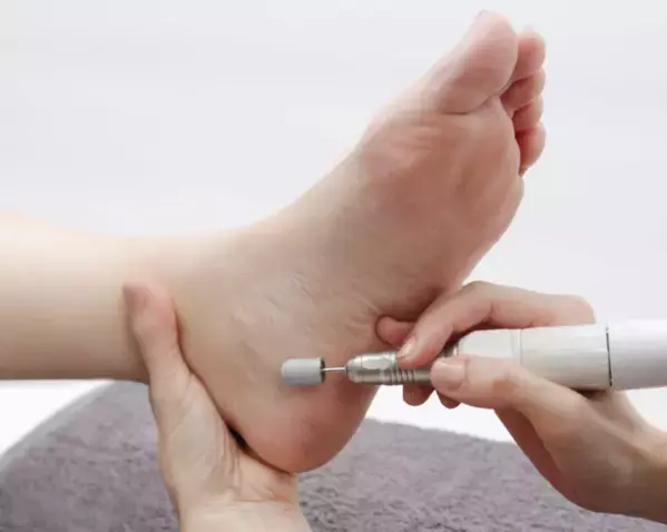 GW直前！ヘアメイク＆ネイルのプロ200人に聞いた「GWリゾート旅行におすすめな美容準備」3選 発表