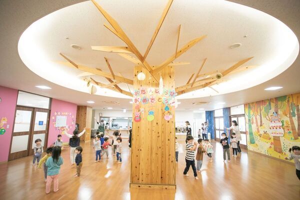 千葉県・ユーカリが丘「子どもの事を一番に考えたらユーカリが丘」　～新たな子育て応援プロジェクトの第一弾として5月10日に田植え体験を実施～