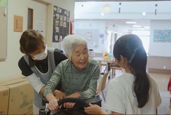 千葉県・ユーカリが丘「子どもの事を一番に考えたらユーカリが丘」　～新たな子育て応援プロジェクトの第一弾として5月10日に田植え体験を実施～