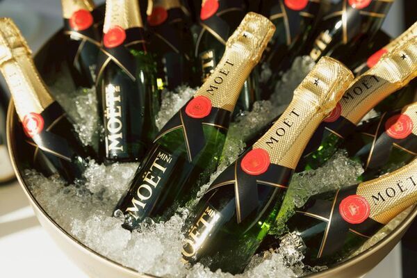 “2025年夏、紀尾井町の夜が弾ける”##「MOET SPARKLING SONIC -泡と音のテラス-」開催決定　ラグジュアリーとカジュアルが融合する、夏のスペシャルテラスイベント