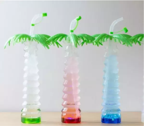 【熱海銀座おさかな食堂】総重量1.5キロオーバーのぶっかけ！デカ盛り海鮮丼が登場！GWは熱海でぶっかけデカ盛りメニューを味わい尽くそう！GWは熱海でぶっかけ！