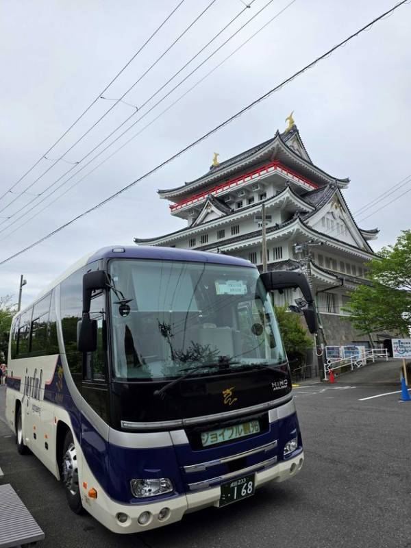 観光シーズン到来！インバウンドに特化したバス会社「ジョイフル観光」が会社HPを全面リニューアル