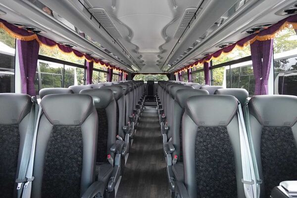 株式会社ジョイフル観光、さらなる快適と安心を目指し2025年夏に新車大型バス10台を導入決定