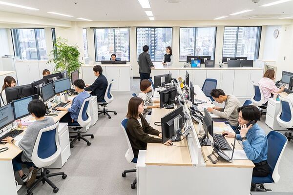企業からの年間注文数20,000件超、レビュー1,900件突破！ノベルティグッズを低価格で作成できる販促品流通センター、利便性向上を目指しサイトを全面リニューアル
