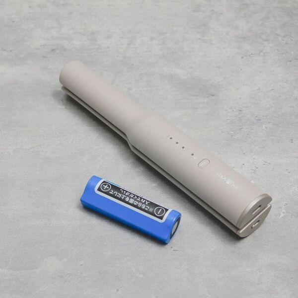 充電式で崩れたセットも簡単お直し。大人気「コードレスストレートアイロン」を5月下旬発売。