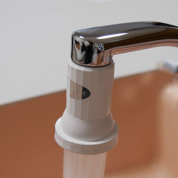 装着するだけで料理が美味しく！減塩も出来る！「料理革命 ナノバブール キッチン W(ダブル)トルネード」を発売　ナノバブル発生量は約2億7千万個(水1mlあたり)