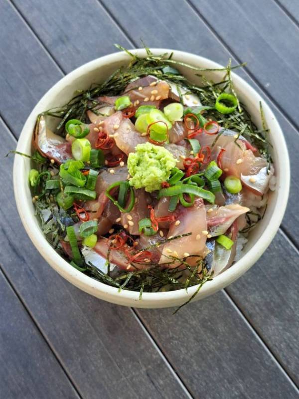 新東名NEOPASA駿河湾沼津上りフードコートにて「鯵フェア」が5月12日(月)よりスタート！旬の鯵と静岡県産釜揚げしらす、桜えび、本海老を贅沢に堪能