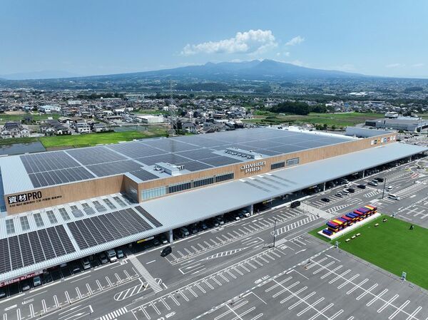 ジョイフル本田×アイ・グリッド　太陽光発電および蓄電池を11店舗に導入し本格稼働　～年間約3,800トンのCO2排出削減に～