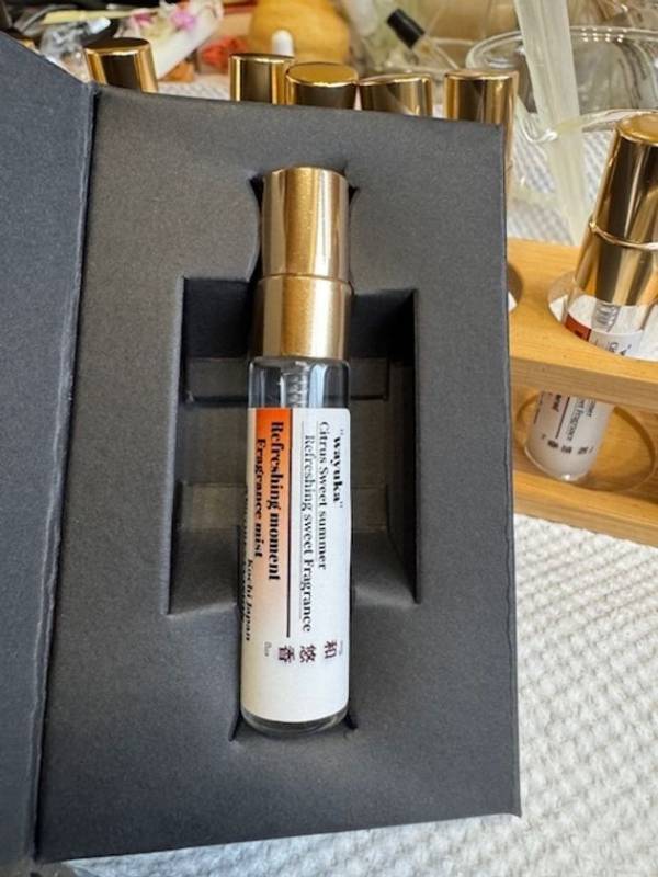 日本の香りの恵み『高知 香り家』シリーズ　佐川高校と一緒に創造・創作した“世界に結ばん香り”『Scent of old books Fragrance mist』『Citrus Sweet summer Fragrance mist』誕生