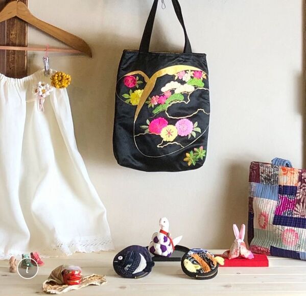 “おもり不要”のガーデンパラソル『パラスマート』が“初”の展示販売会を開催！「江ノ島駅」近く「Gallery-T」にて5/23～5/28まで