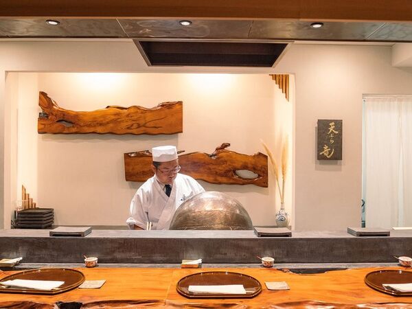 河口湖唯一の湖上レストラン『HAMANASHI HOUSEBOAT』が毎週金曜日夜「天ぷら竜の会 ～Friday is Fry Day～」を開催