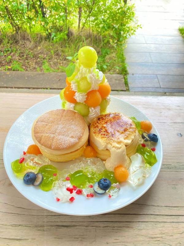 TAMAGOYAから今が旬のメロンスイーツ3種が登場