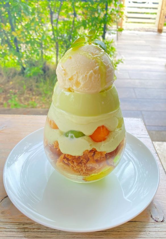 TAMAGOYAから今が旬のメロンスイーツ3種が登場