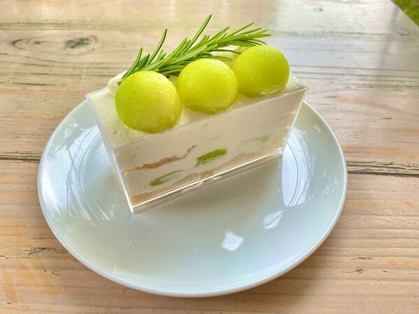 TAMAGOYAから今が旬のメロンスイーツ3種が登場