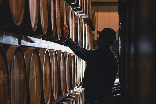 山形のウイスキー蒸留所が6月より見学ツアーの日程を毎週4日間に拡大　ウイスキーのテイスティング体験も実施