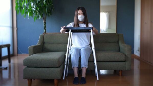 ＜アメリカで60,000台販売＞カバンに入る軽量ポータブルデスクが各ECサイトで6/11より一般販売開始