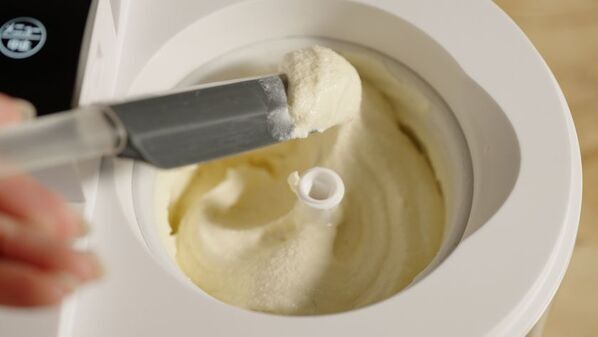 アイスクリーム専門店の美味しさを自宅で手作り！予冷いらず＆自動保冷の【進化系アイスクリームメーカー】GREEN FUNDINGでお得な先行販売を実施中