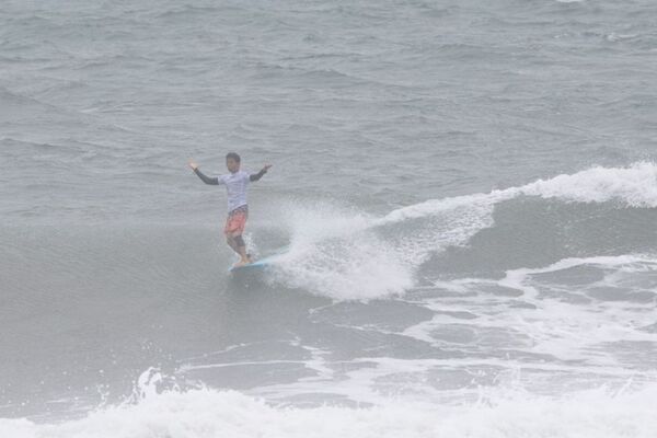 静岡県浜松市で行われたWSL公認大会「SumatranSurfariis Hamamatsu Open Nami Matsuri powered by YAMAMOTO co.,ltd. LQS 1000 / QS2000」最終日　男子はQSの渡辺壱孔とLQSの井上鷹が初優勝　女子はQSが中塩佳那、LQSは田岡なつみが制覇