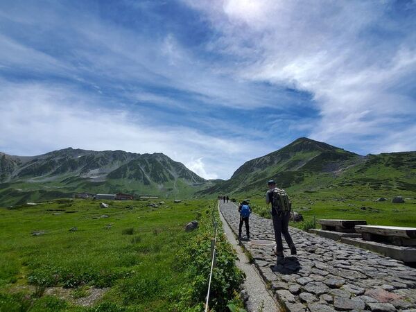 立山黒部アルペンルート、立山の本物の「雪」で涼を届けるPRイベントを6月7日(土)から東京都・大阪府など計9駅にて順次開催！