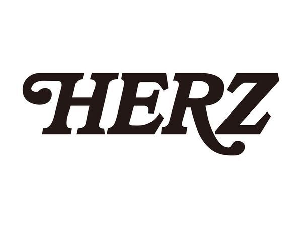 Roland Store Tokyoでハンドメイドのレザー工房 HERZとのコラボレーション・キャンペーンを開催