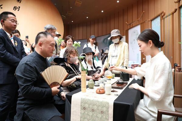 ＜開催報告＞万博で輝く「水の趣江蘇」、水墨で世界と対話、中日文化観光協力の新景観を共に描く