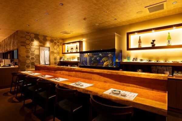 九州の“うまいもん”が駅前で完結！博多・長崎の名物を網羅する居酒屋「博多 飛うお」2025年5月西鉄ホテル クルーム博多 2Fに新オープン